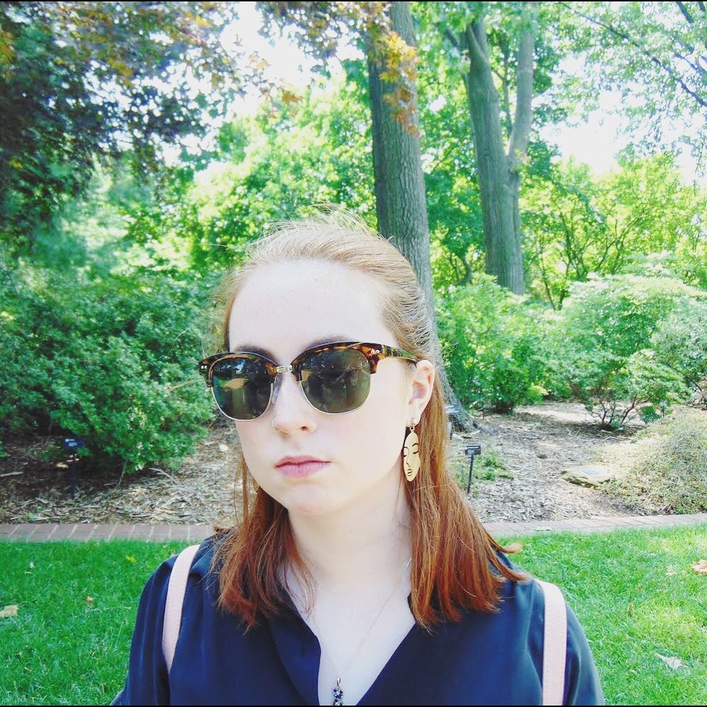 Meet your Posher, Posh